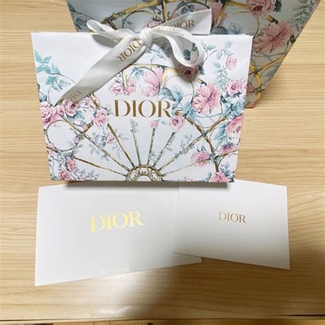 ディオール (Dior)母の日2021限定商品はいつからどこで売って 